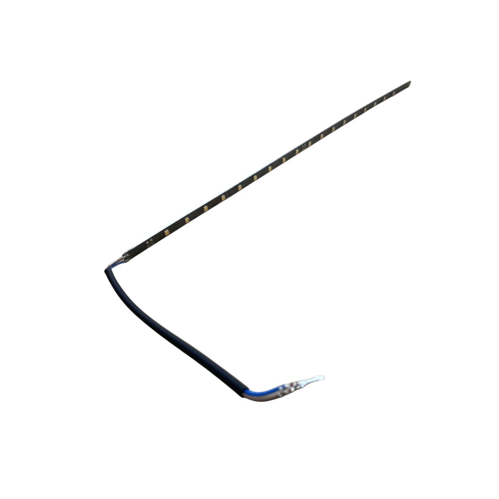 LED light at deck side (Luz LED en la cubierta) Blade Mini 